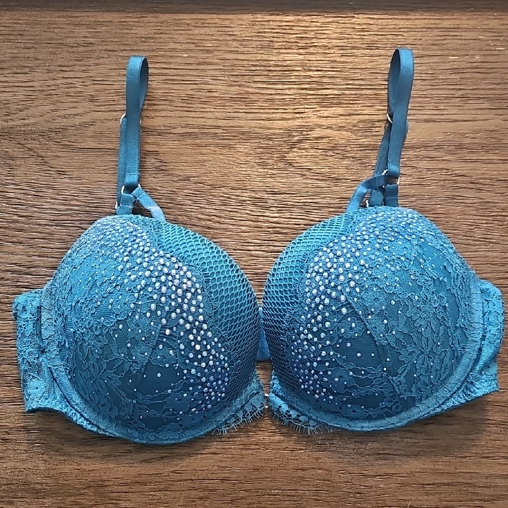 Chic Blue Lace Bra with Rhinestone Accents